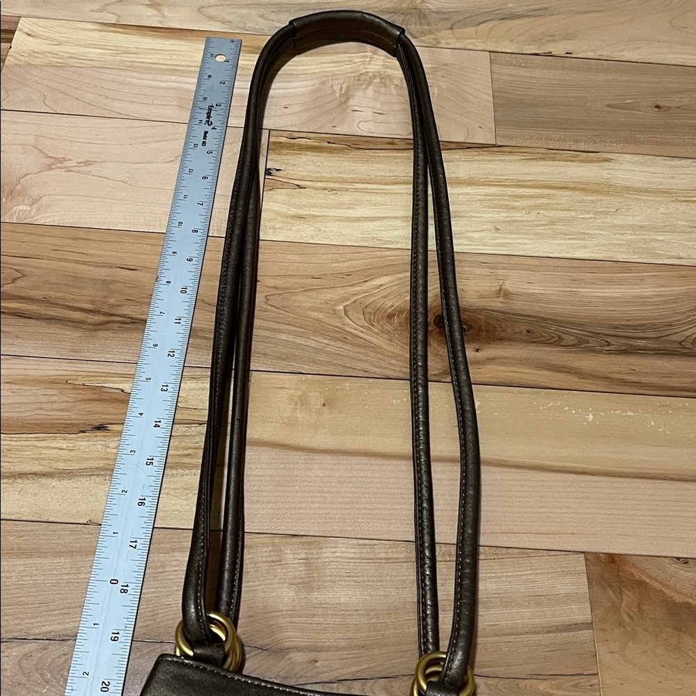 Chic Vintage Bronze Leather Bag - Picture 7 of 17